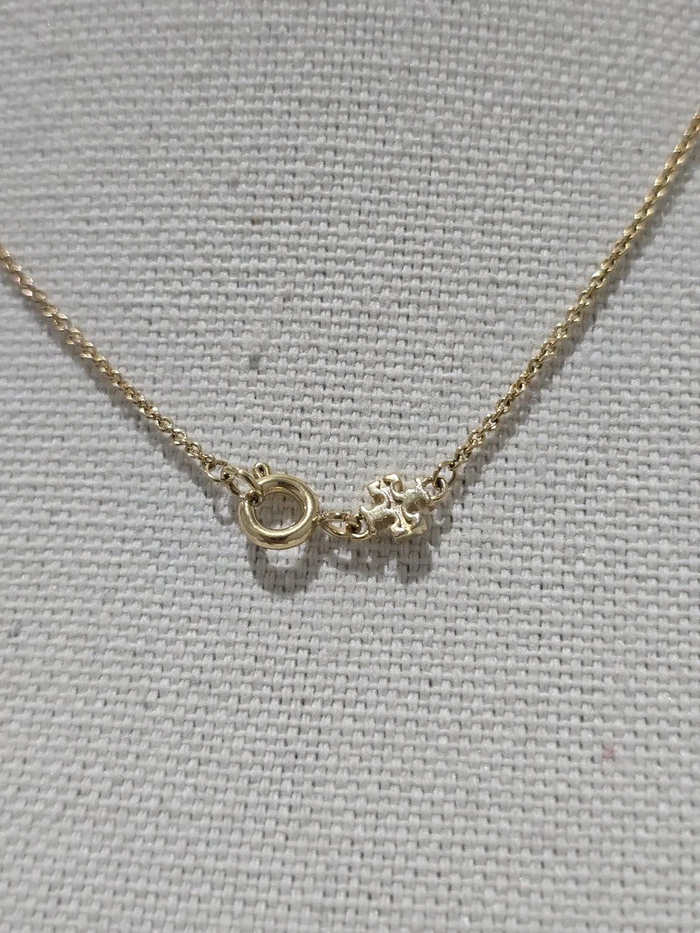Tory Burch Logo Necklace Gold Cream